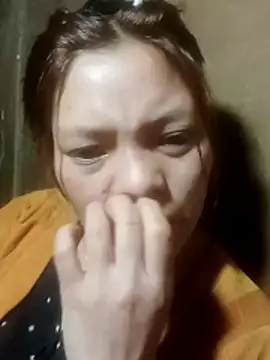 jjennyyy online show from 02/15/26, 03:22