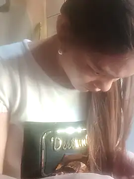 jjennyyy online show from 03/31/26, 07:21