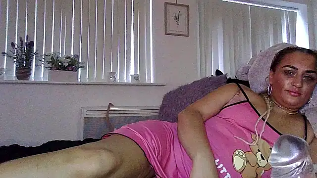 KiraBestxo online show from 01/15/26, 10:29