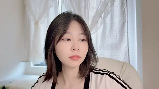 Snapshot of Onefiona chatting on 06/21/26, 06:08 Onefiona online show from 06/21/26, 06:08