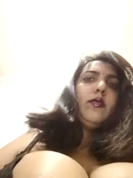 Snapshot of IndianBearxx chatting on 04/30/26, 05:20 IndianBearxx online show from 04/30/26, 05:20