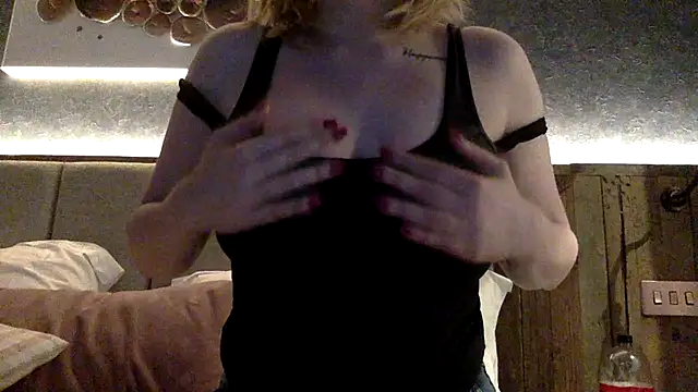 SydneyNoir online show from 01/19/26, 08:18