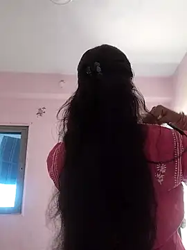 Snapshot of Zaara101 chatting on 05/23/26, 08:13 Zaara101 online show from 05/23/26, 08:13