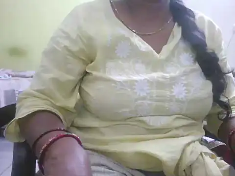 Snapshot of mohini_bhabhi chatting on 06/21/26, 03:12 mohini bhabhi online show from 06/21/26, 03:12