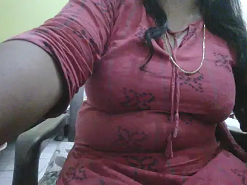 Snapshot of mohini_bhabhi chatting on 07/02/26, 11:16 mohini bhabhi online show from 07/02/26, 11:16