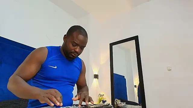 elnegritodelsabor1 online show from 02/11/26, 11:54