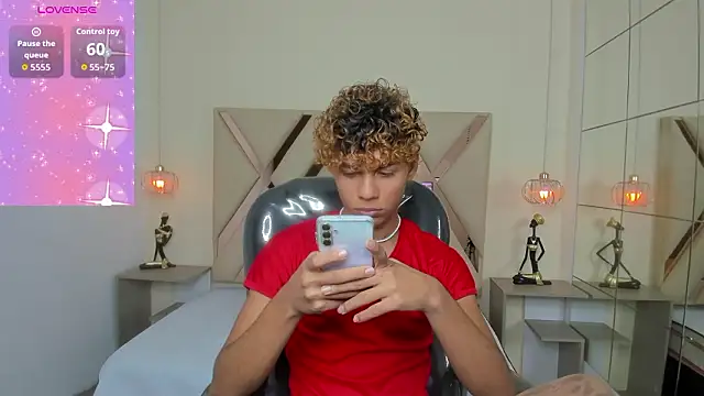 Anyelo Twink online show from 03/28/26, 05:08