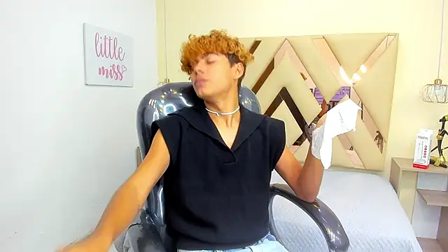 Anyelo Twink online show from 01/31/26, 07:12