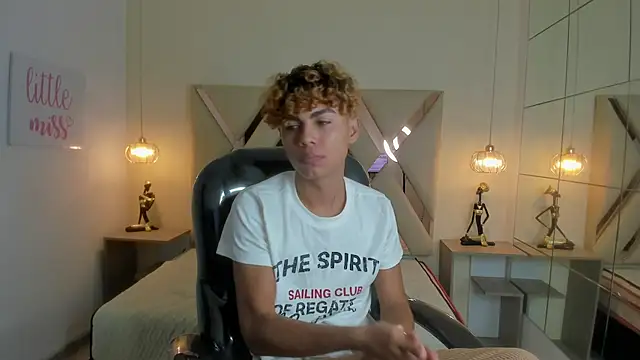 Anyelo Twink online show from 03/24/26, 04:23