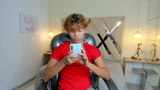 Anyelo Twink online show from 03/08/26, 08:12