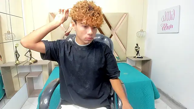 Anyelo Twink online show from 01/18/26, 04:10