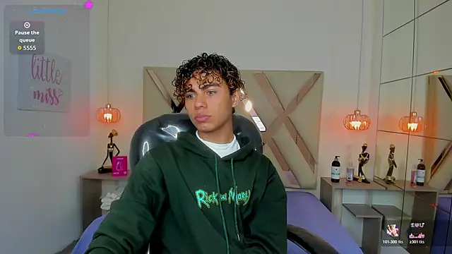 Anyelo Twink online show from 06/03/26, 03:51