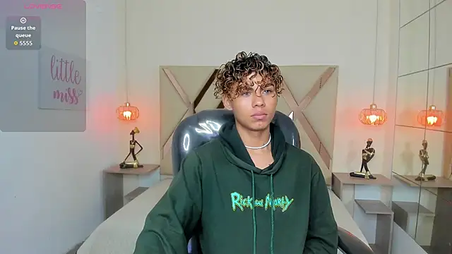 Anyelo Twink online show from 04/25/26, 04:04