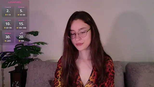 Snapshot of classy____ chatting on 07/04/26, 04:22 classy online show from 07/04/26, 04:22