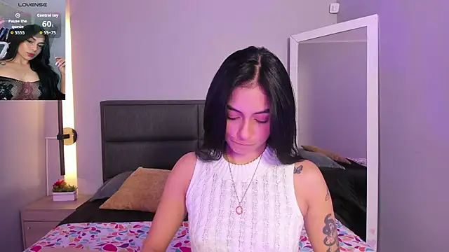 lilith petit  online show from 03/21/26, 07:40