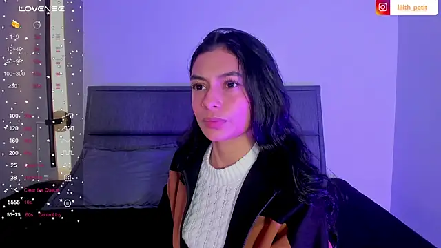 lilith petit  online show from 05/26/26, 03:54