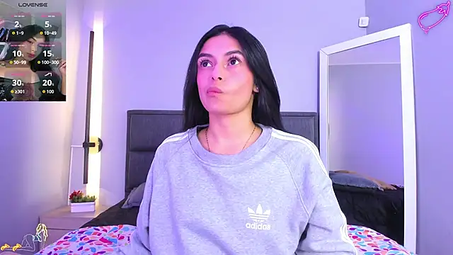 lilith petit  online show from 03/06/26, 12:22