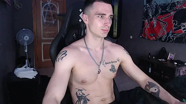 Snapshot of Jack_loveeee chatting on 06/11/26, 12:46 Jack loveeee online show from 06/11/26, 12:46