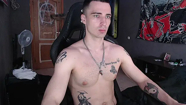 Snapshot of Jack_loveeee chatting on 06/14/26, 08:15 Jack loveeee online show from 06/14/26, 08:15