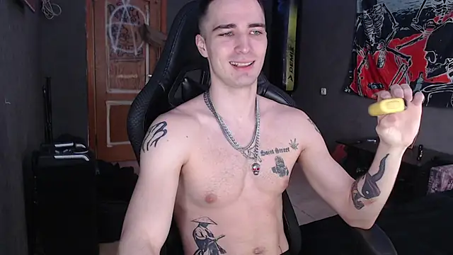 Jack loveeee online show from 05/04/26, 07:33