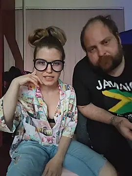 MochiNy4n online show from 05/21/26, 06:05