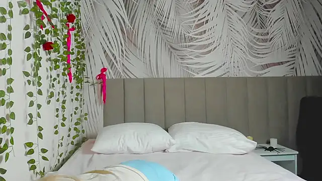 AdeleSilvy online show from 02/14/26, 01:39