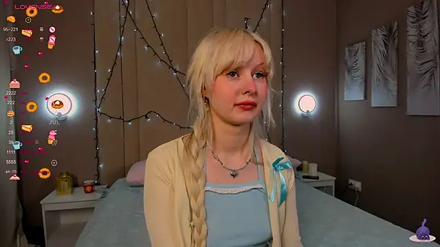 AdeleSilvy online show from 03/28/26, 01:39