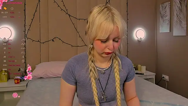 AdeleSilvy online show from 03/24/26, 02:00