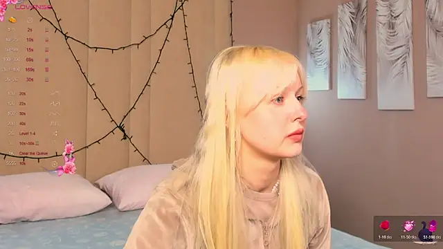 AdeleSilvy online show from 04/16/26, 01:39