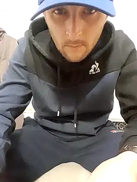 80julien online show from 02/21/26, 09:28