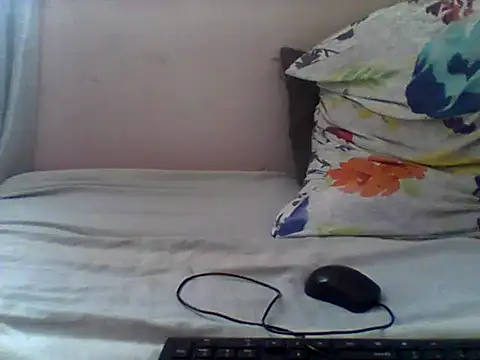 Snapshot of handsomeguy02 chatting on 06/18/26, 12:54 handsomeguy02 online show from 06/18/26, 12:54