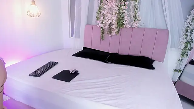 nicky bonny18 online show from 02/23/26, 12:06