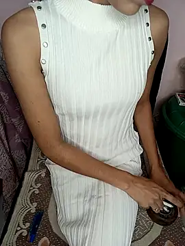 hotyjiyaaaa online show from 01/17/26, 09:35