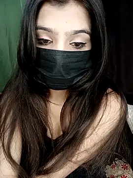 hotyjiyaaaa online show from 02/16/26, 05:11