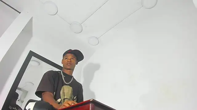 passion black online show from 03/26/26, 07:34