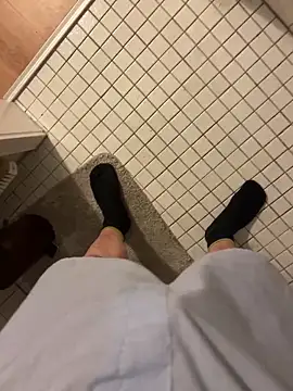 Snapshot of Hamsterdich chatting on 02/26/26, 06:19 Hamsterdich online show from 02/26/26, 06:19