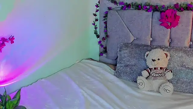 Britanny77 online show from 03/26/26, 11:46