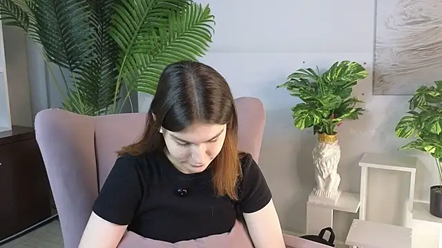 RickiHamelinck online show from 01/13/26, 09:13