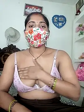 Snapshot of Angel_eyes00 chatting on 04/06/26, 05:08 Angel eyes00 online show from 04/06/26, 05:08