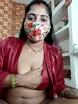 Snapshot of Angel_eyes00 chatting on 04/14/26, 05:01 Angel eyes00 online show from 04/14/26, 05:01