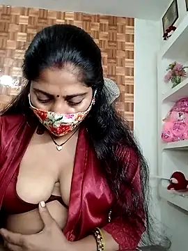 Snapshot of Angel_eyes00 chatting on 04/14/26, 05:07 Angel eyes00 online show from 04/14/26, 05:07