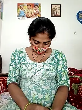 Snapshot of Angel_eyes00 chatting on 03/02/26, 04:14 Angel eyes00 online show from 03/02/26, 04:14