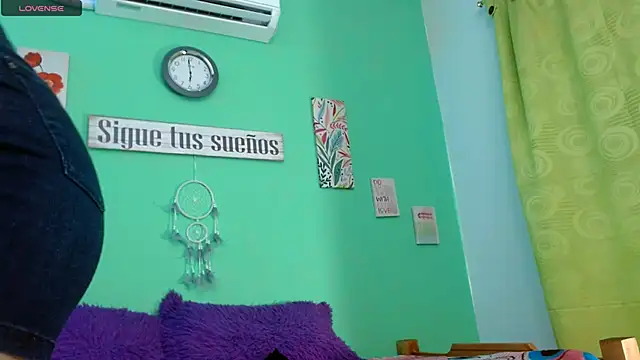 Snapshot of lucerodelamanana343 chatting on 05/15/26, 07:34 lucerodelamanana343 online show from 05/15/26, 07:34