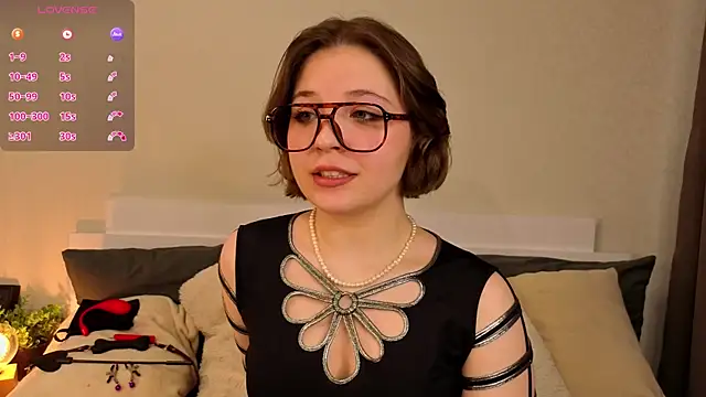 Next2Marie online show from 04/01/26, 04:14