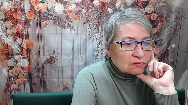 VeronicaSvitt online show from 04/01/26, 05:09