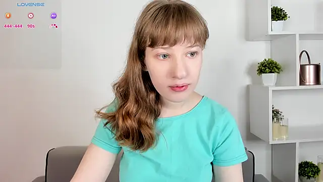 tracy aw online show from 02/11/26, 02:44