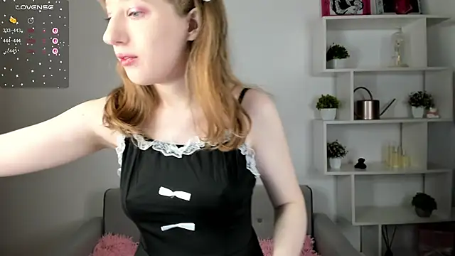 Snapshot of tracy_aw chatting on 01/15/26, 02:15 tracy aw online show from 01/15/26, 02:15