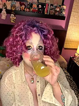 kitkathecartoonclown online show from 01/17/26, 04:38