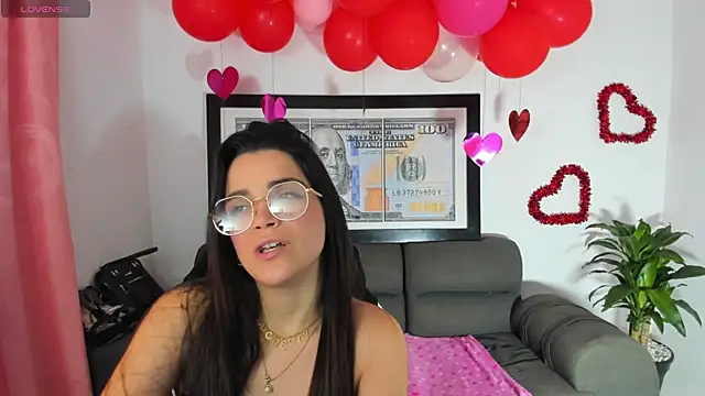 LucianaMoreau online show from 02/17/26, 11:35