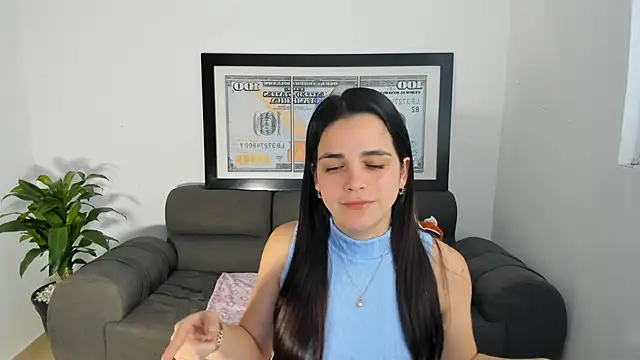 LucianaMoreau online show from 03/07/26, 10:04